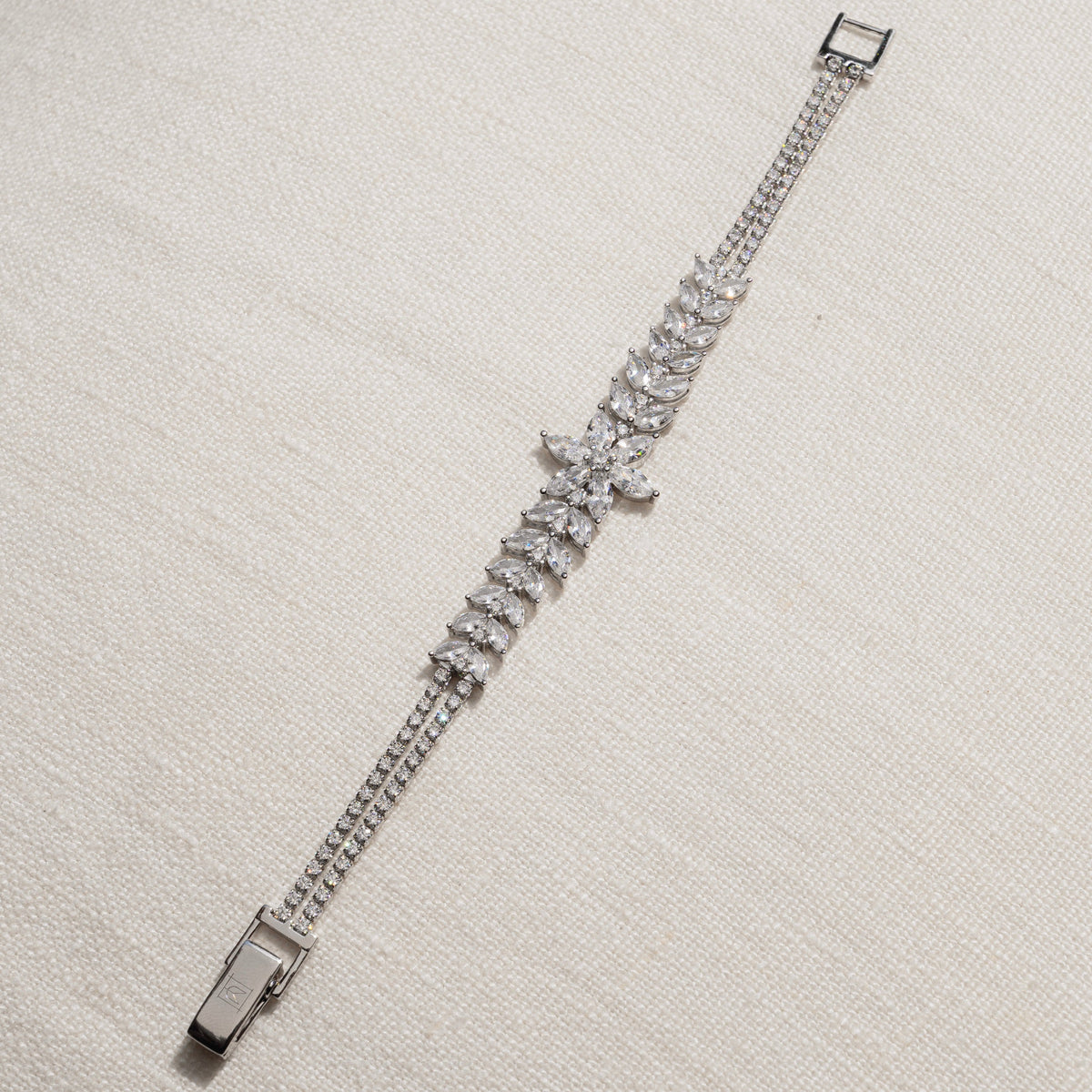 The Flare Bracelet