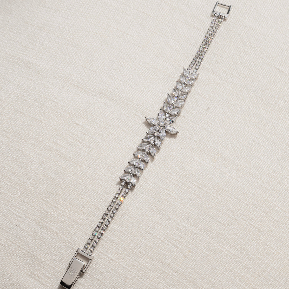 The Flare Bracelet