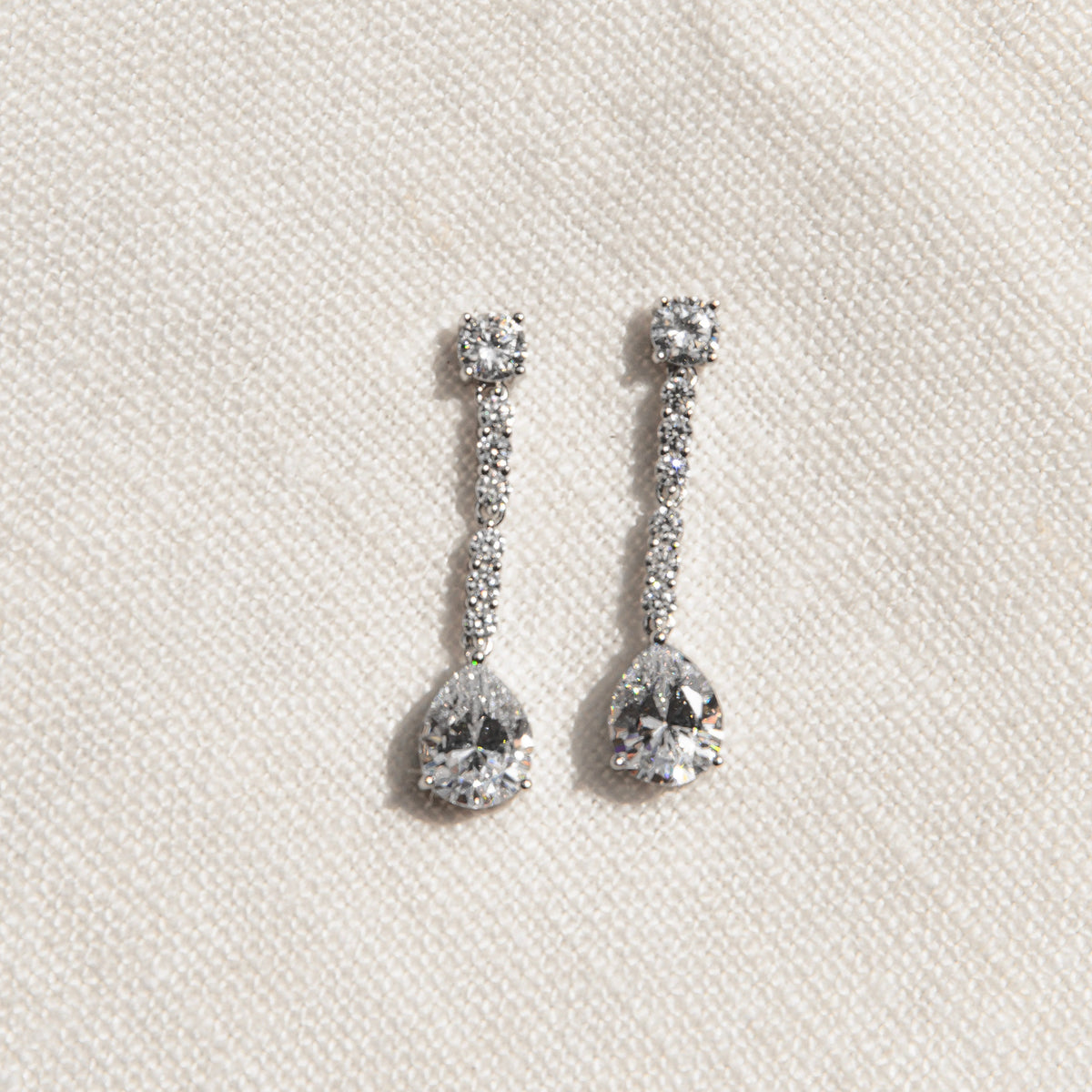 Lumière Beam Earrings
