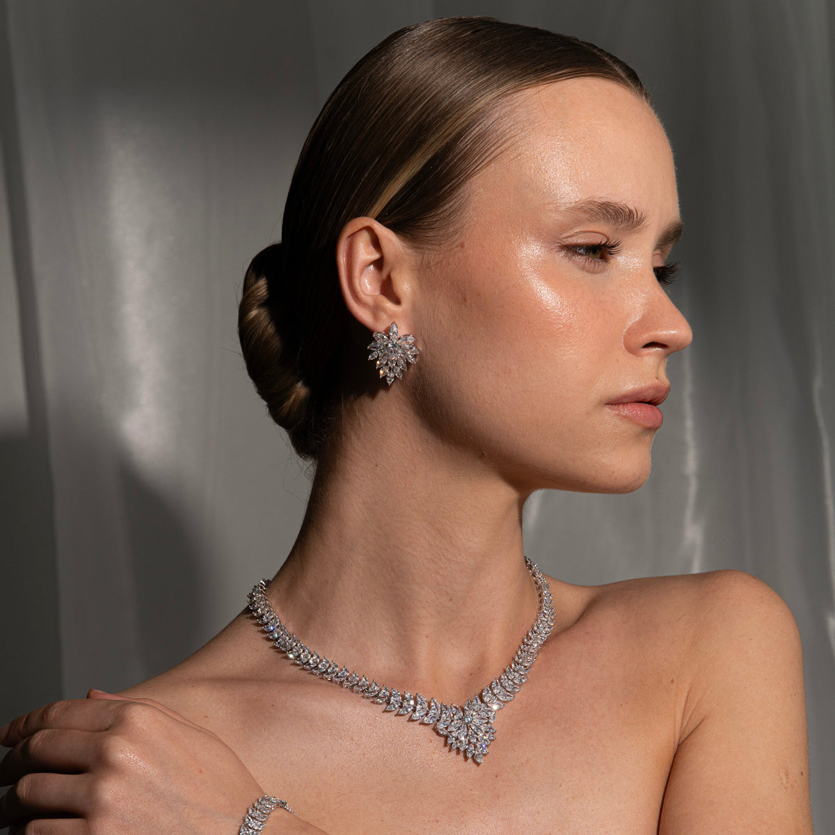 Flare "V" Necklace