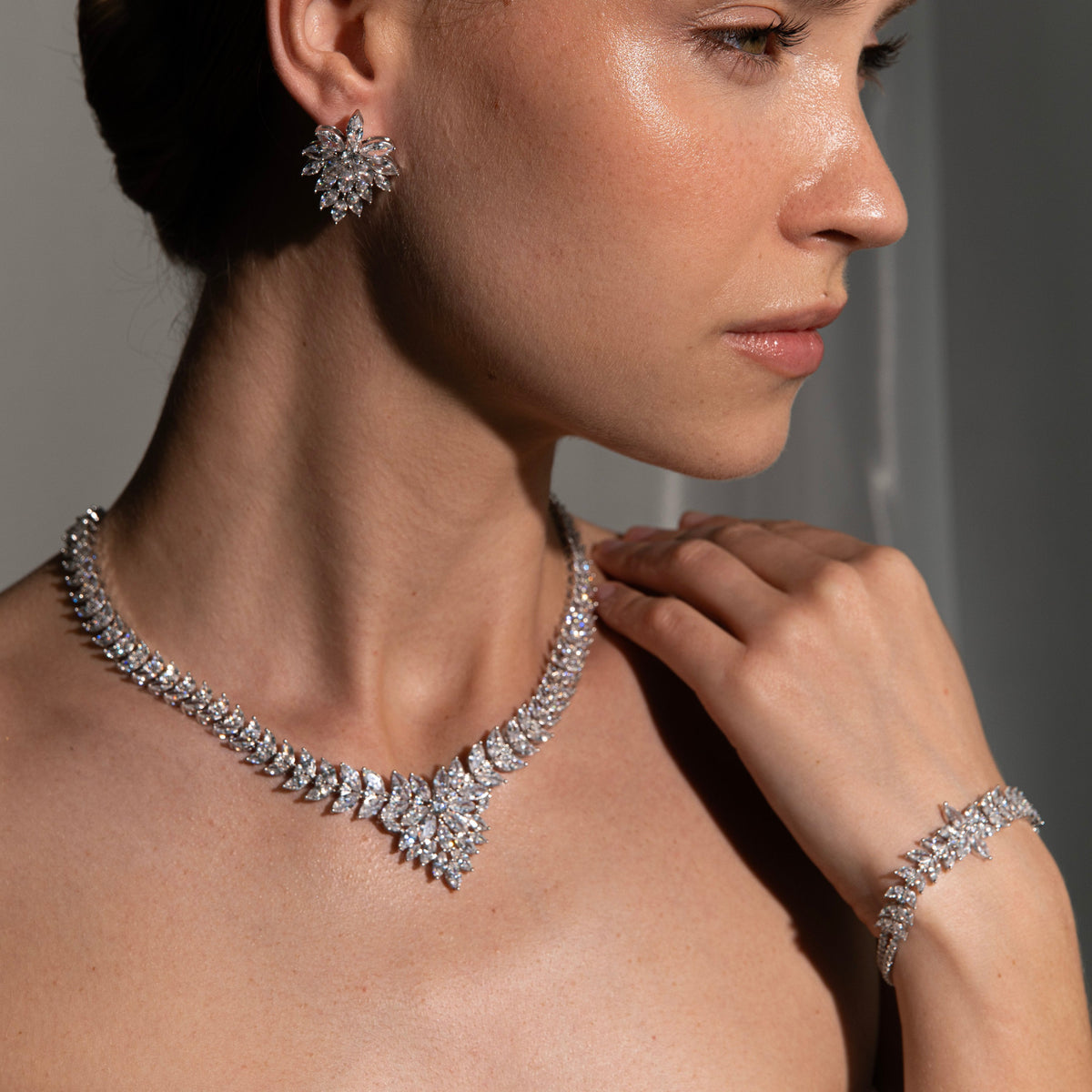 Flare "V" Necklace